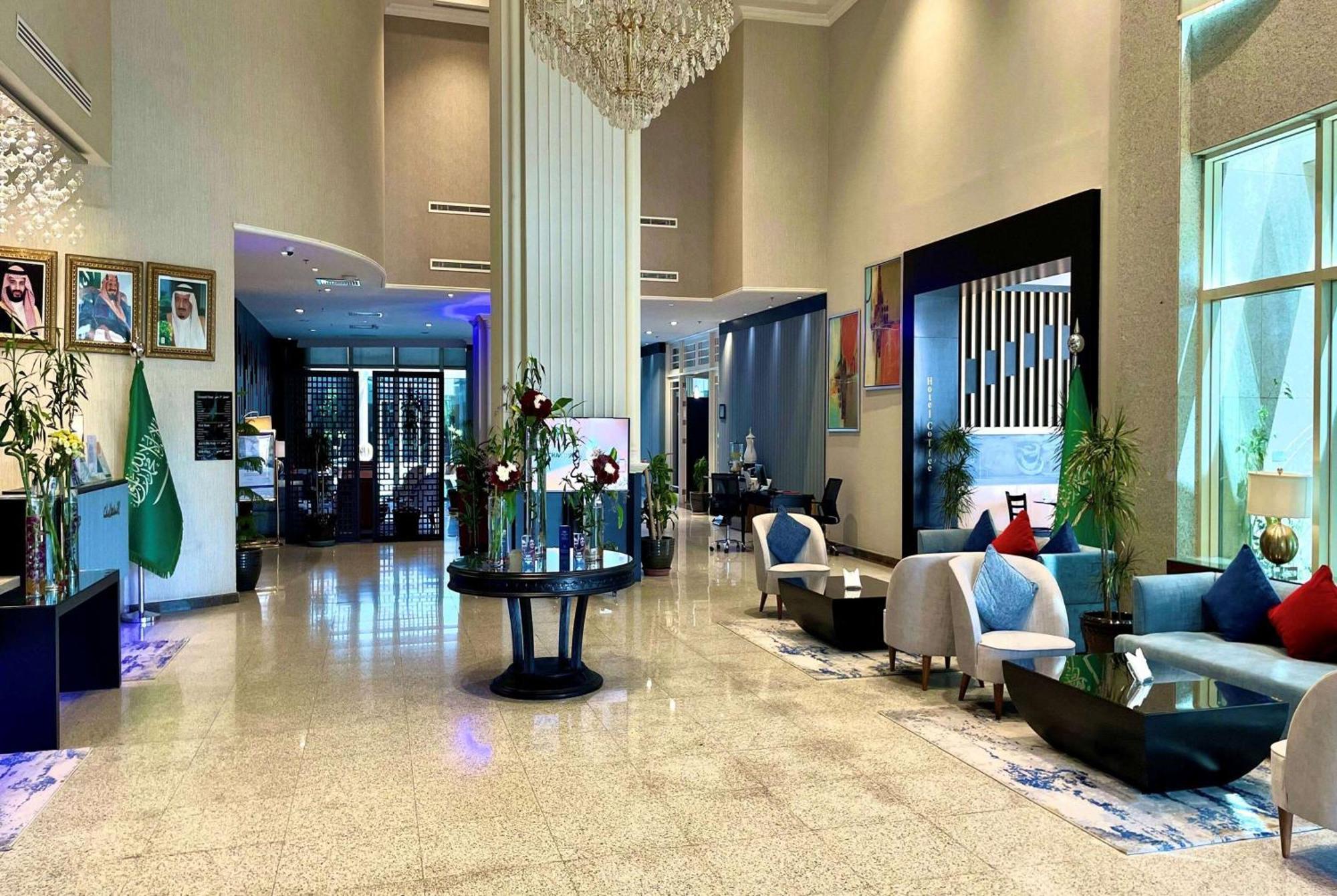 Ramada Hotel & Suites By Wyndham Al Qassim Al Bukayriah Exteriér fotografie